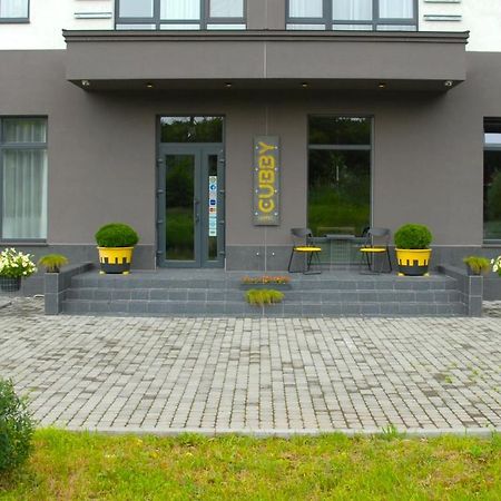 Cubby Hotel Лвив Екстериор снимка