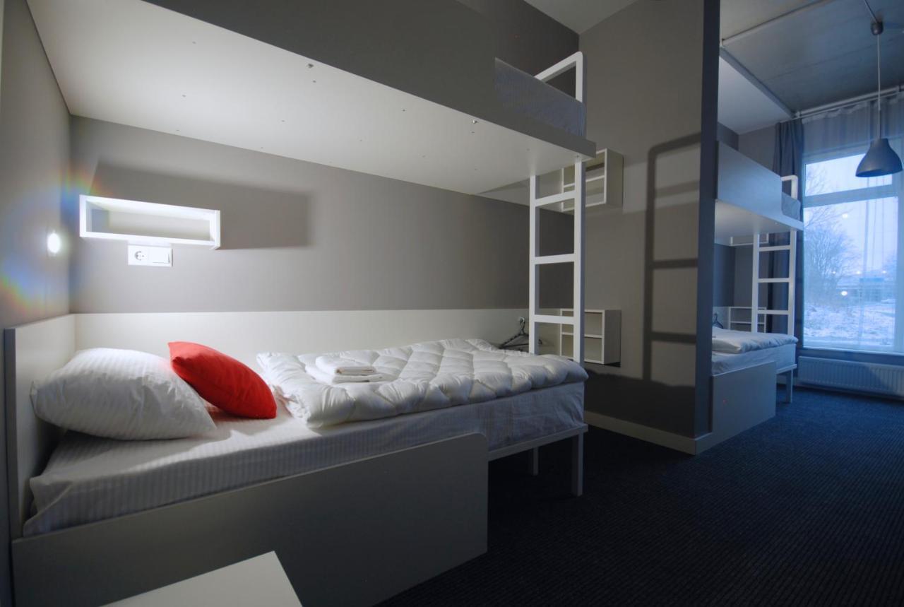 Cubby Hotel Лвив Екстериор снимка